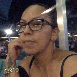 Meet your Posher, Rocio